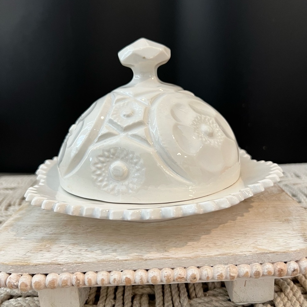 Vintage 1979 Elegant White Ceramic Butter Dish